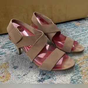 PEDRO GARCIA Tan Suede Sandals Heels Size 8/38